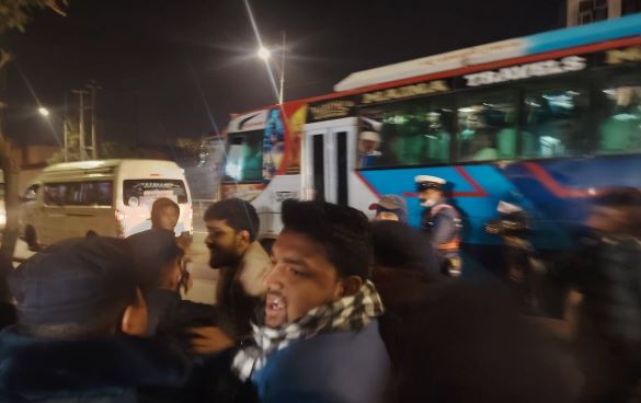 मिराज ढुंगाना समूहद्वारा प्रदर्शन, चुनाव बहिष्कार गर्ने